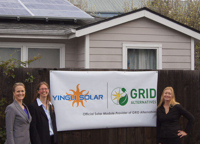 L - R Helena Kimball (Yingli) and Erica Mackie (GRID) at Heidi Varian's home; 1.1 kW install.