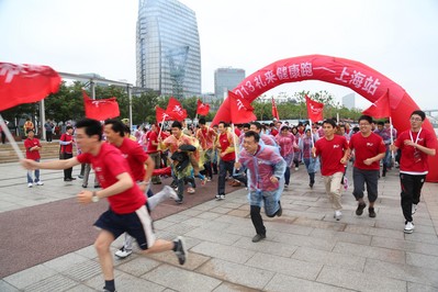 近千名醫(yī)生與市民爭相開跑  傳遞健康跑正能量